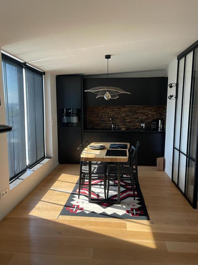 Appartement Vue Tour Eiffel Paris 16 Eme Экстерьер фото